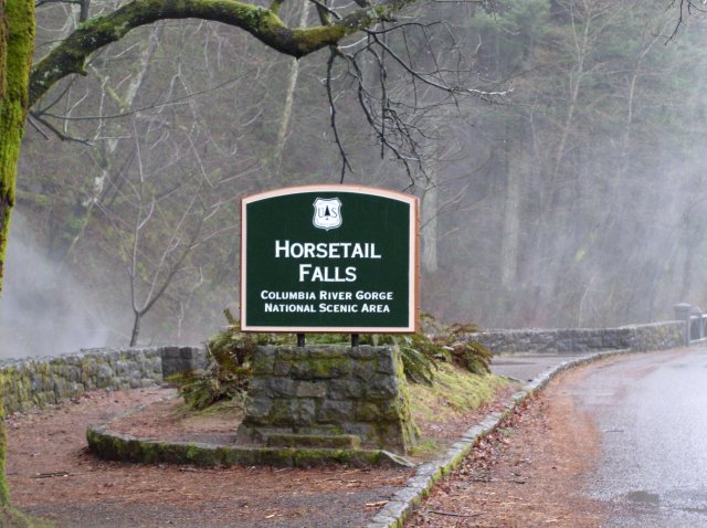 12.27.05 Triple Falls 001 